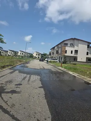 Land for Sale in VGC