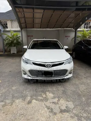 Toyota Avalon 2014 White