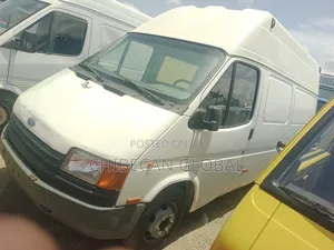 Ford Transit 2000 White