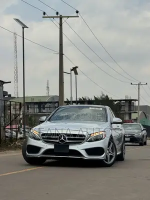 Mercedes-Benz C300 2016 Silver
