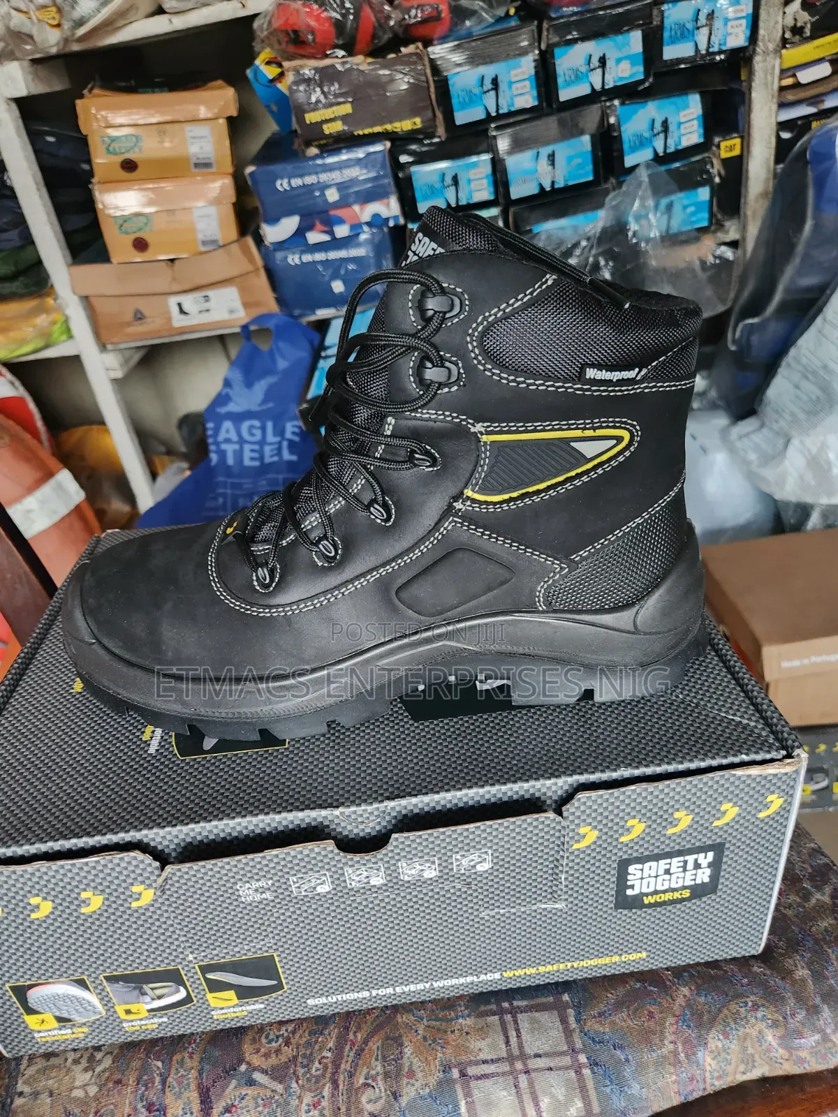 Basalt Safety Jogger