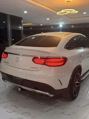 Mercedes-Benz GLE-Class 2016 White