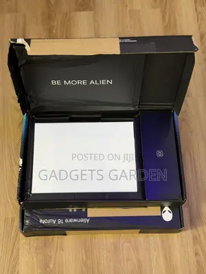 Laptop Alienware 16x Aurora 32GB Intel Core Ultra 9 SSD 2T