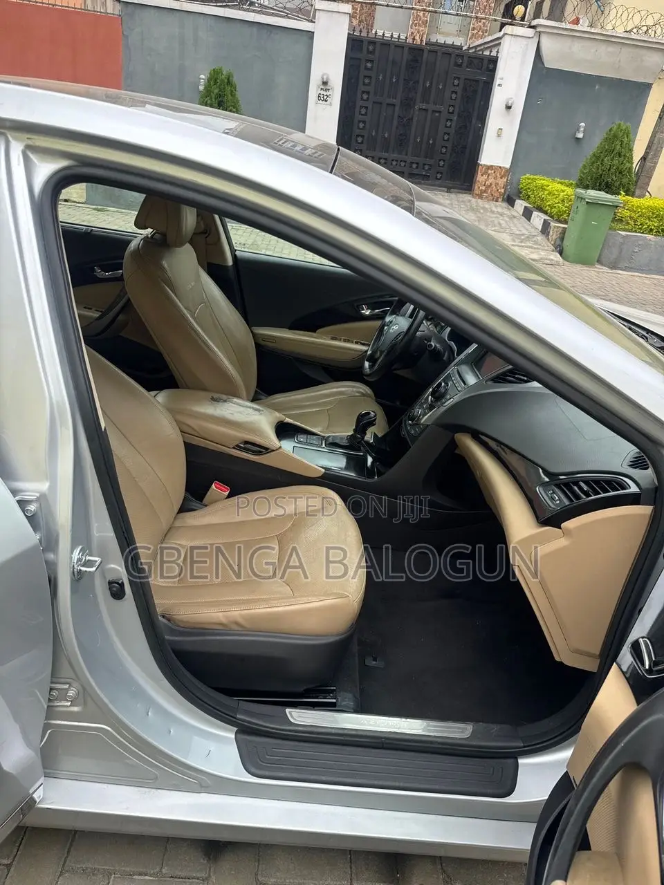 Hyundai Azera Base 2012 Silver
