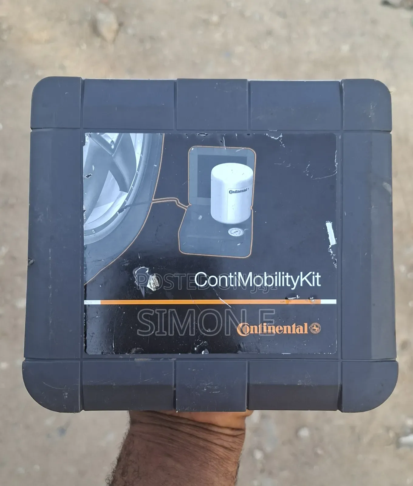 Continental Car Tyre Pump Inflator Air Compressor