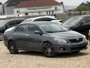 Toyota Corolla 2009 Gray