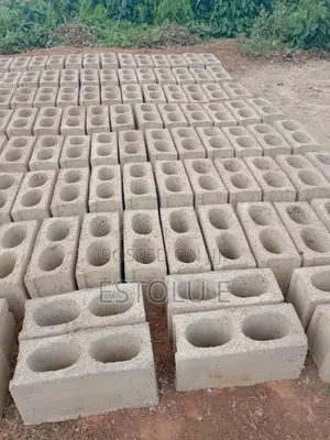Manual Moulded Concrete Blocks