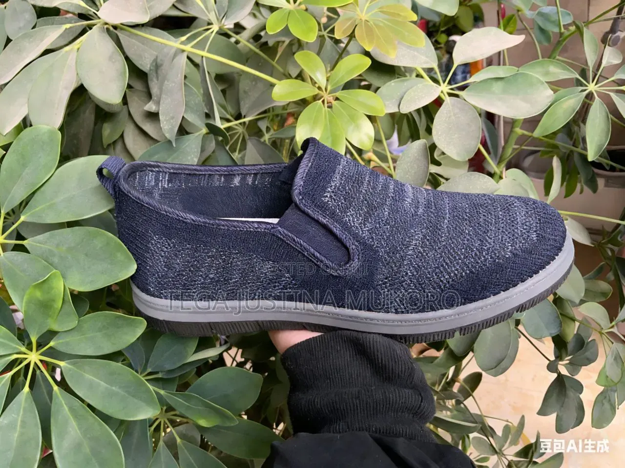 Nice Quality Latest Design Easy Wear Sneakers