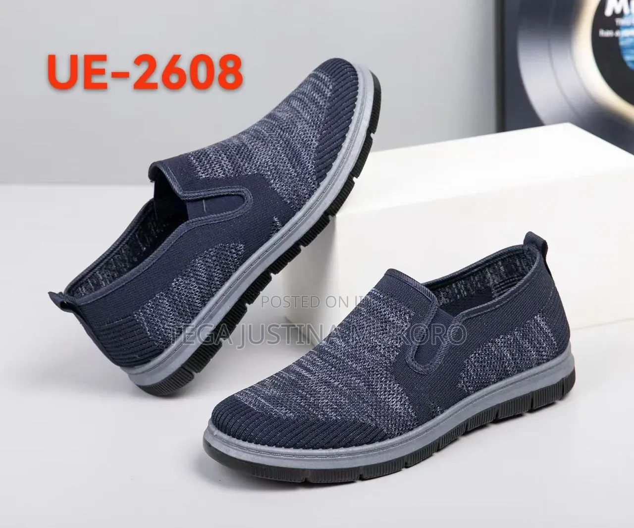 Nice Quality Latest Design Easy Wear Sneakers