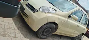 Nissan Micra 1.4 Accenta 2008 Yellow