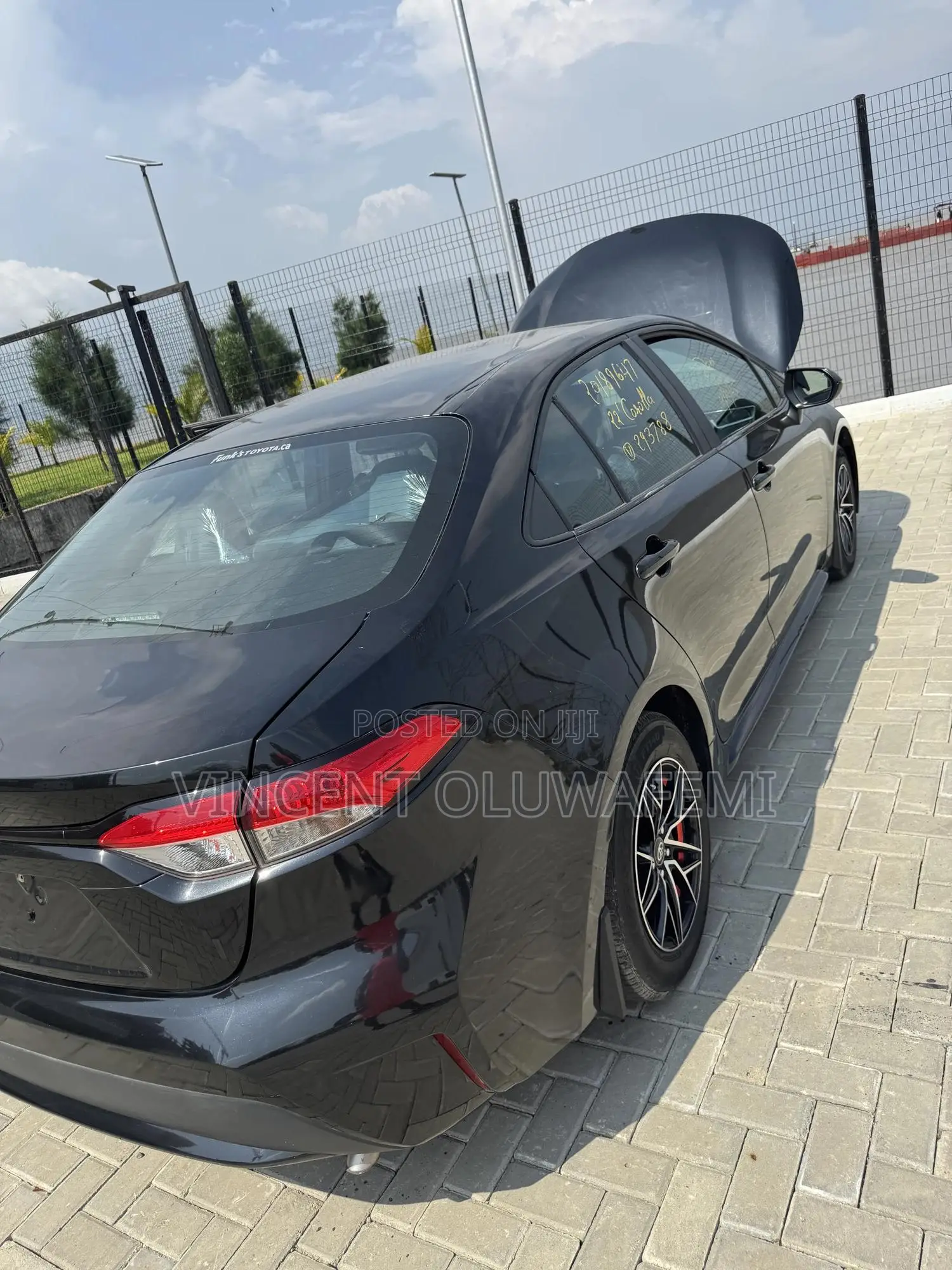 Toyota Corolla LE 2022 Black