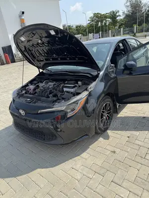Toyota Corolla LE 2022 Black