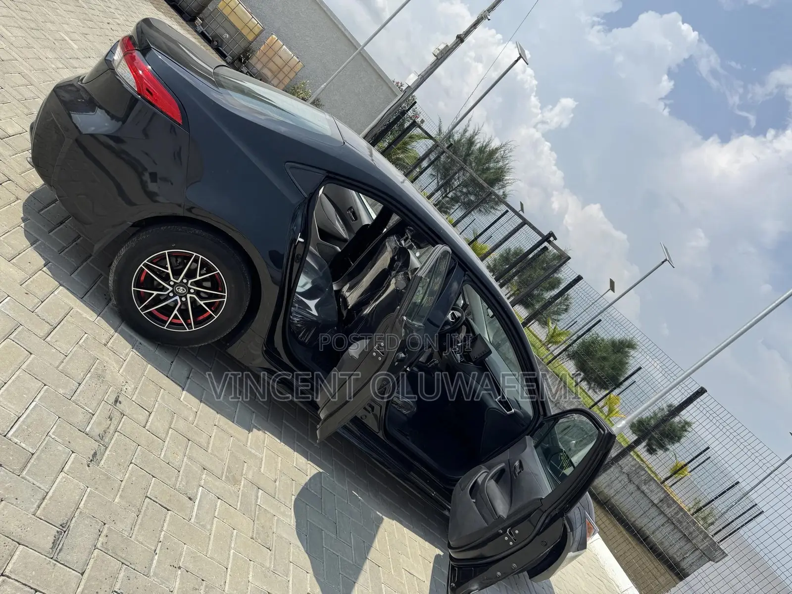 Toyota Corolla LE 2022 Black