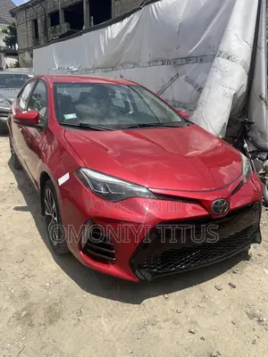 Toyota Corolla 2018 Red