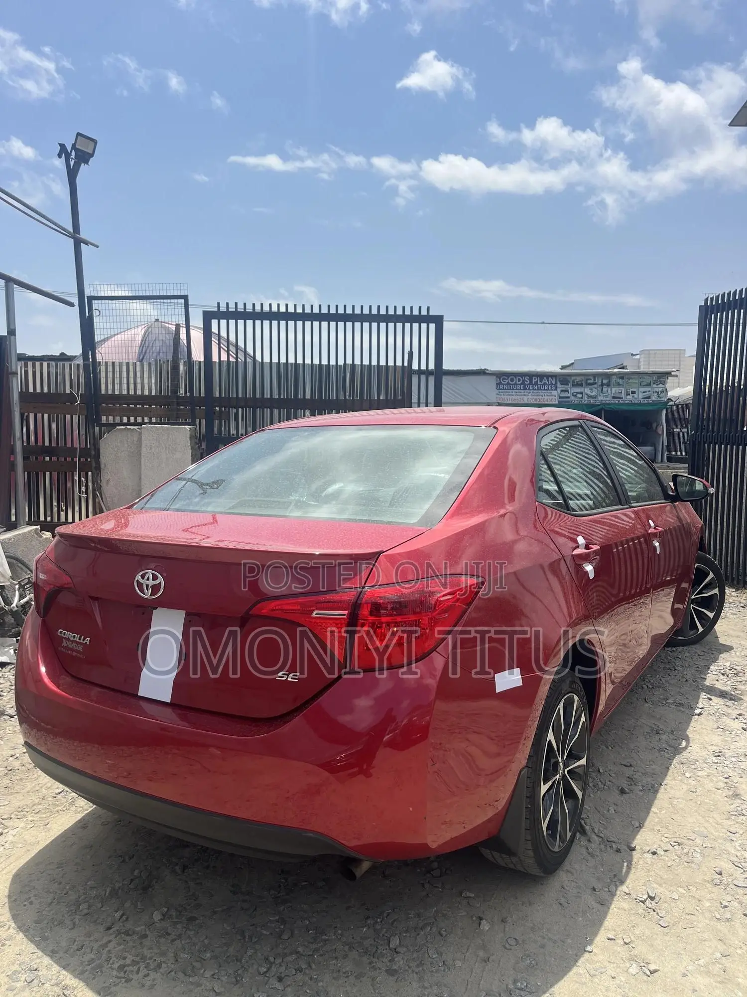 Toyota Corolla 2018 Red