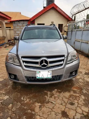 Mercedes-Benz GLK-Class 2010 Gray