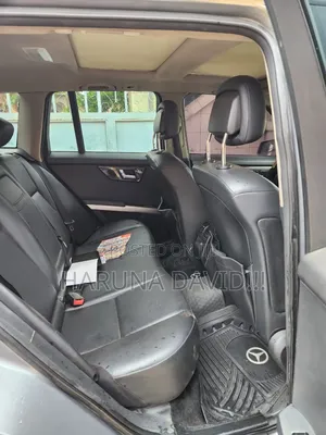Mercedes-Benz GLK-Class 2010 Gray