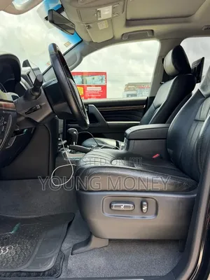 Toyota Land Cruiser 4.5 V8 GXR 2021 Black