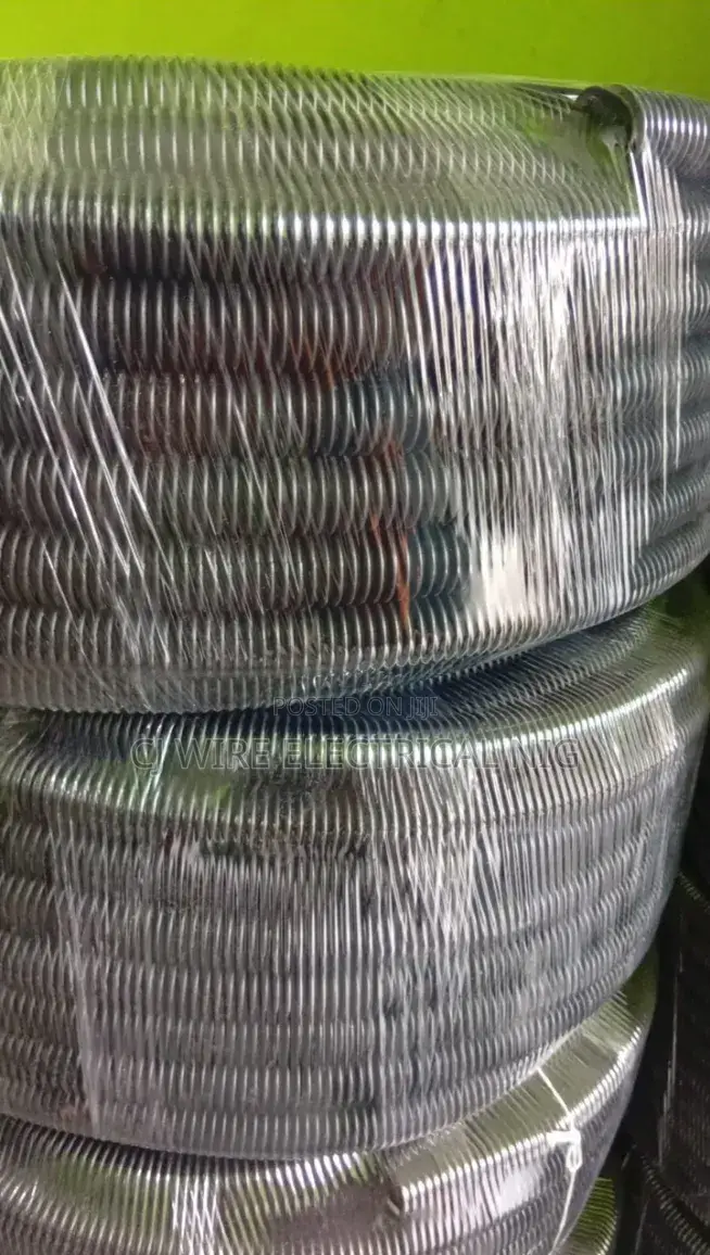 25mm Flexible Conduit Black