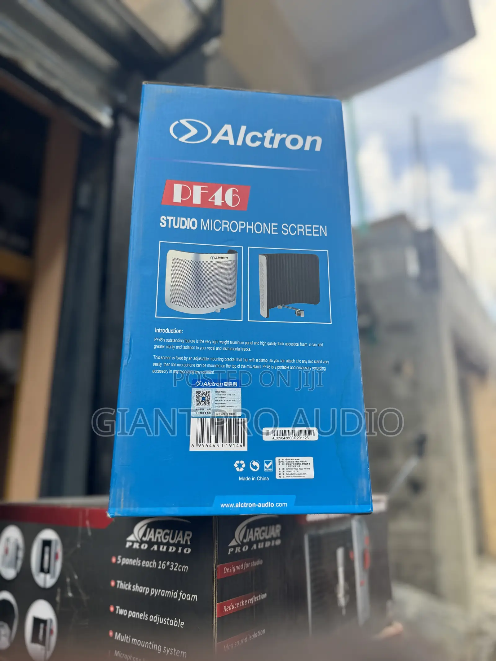 Alctron Pf46 Studio Microphone Screen