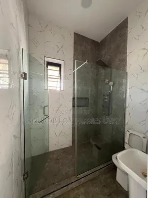 4bdrm Duplex in Ikota Lekki Lagos for rent