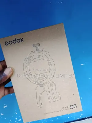 Godox S- Bracket Bowens Mount Holder for Speedlite Flash