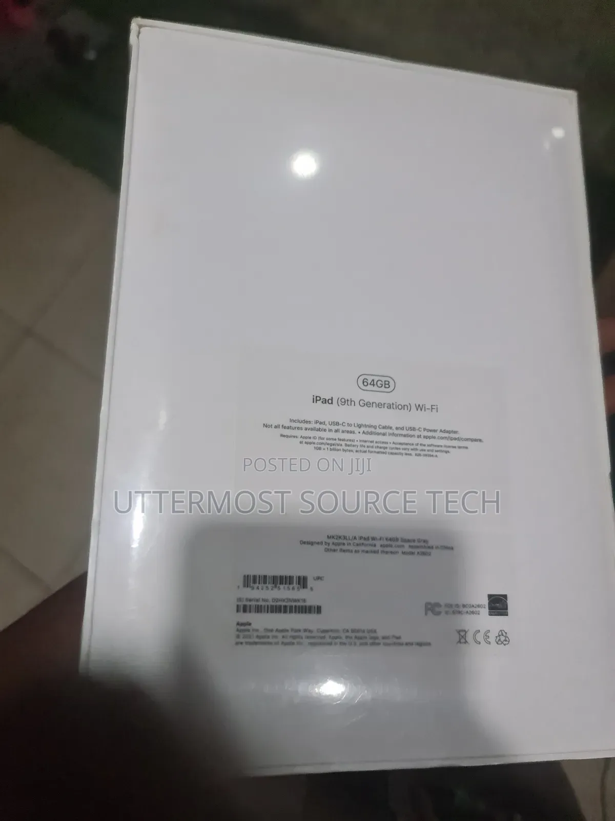 New Apple iPad 9.7 64 GB Black