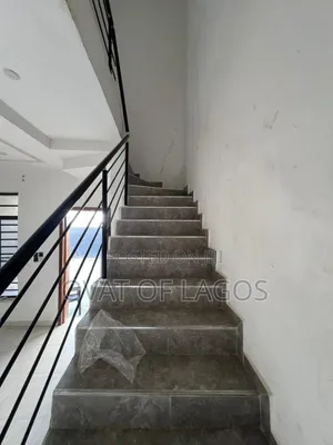 4bdrm Duplex in Ikota for rent