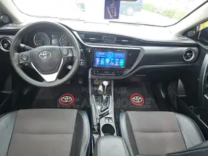 Toyota Corolla 2017 Red