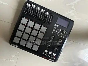 MPD 26 Pad Controller Unit