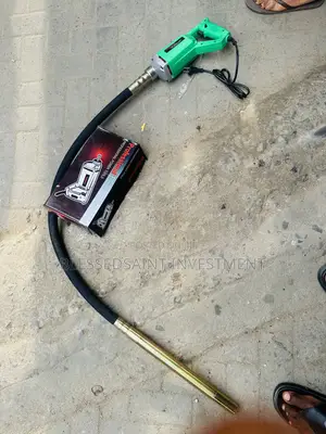 Hand Electric Poker Vibrator 800w