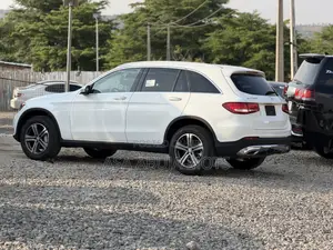 Mercedes-Benz GLC-Class 2017 White