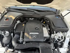 Mercedes-Benz GLC-Class 2017 White