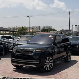 Land Rover Range Rover Vogue 2023 Black