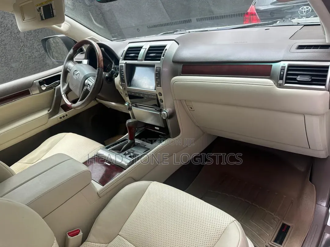 Lexus GX 460 2012 Silver