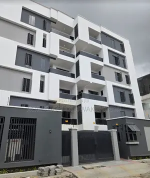 Furnished 2bdrm Apartment in Freedom Way, Lekki Phase 1 for rent
