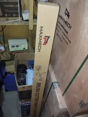 1500w Maxmech Brush Cutter