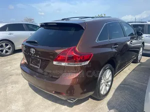 Toyota Venza XLE 4dr Wagon AWD (3.5L 6cyl 6A) 2014 Brown