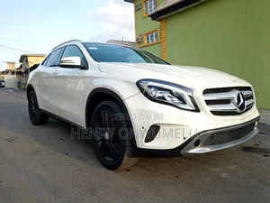 Mercedes-Benz GLA 250 2015 White