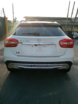Mercedes-Benz GLA 250 2015 White