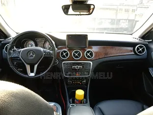 Mercedes-Benz GLA 250 2015 White