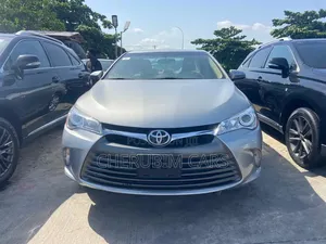 Toyota Camry LE 4dr Sedan (2.5L 4cyl 6A) 2016 Silver