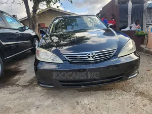 Toyota Camry LE 4dr Sedan (2.4L 4cyl 4A) 2004 Black