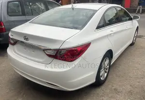 Hyundai Sonata 2012 White