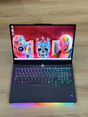 Laptop Lenovo Legion Pro 7 32GB Intel Core Ultra 9 SSD 3T