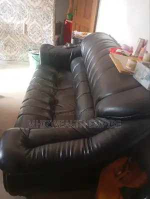 Quality Leather Chair (Used) - Great Condition