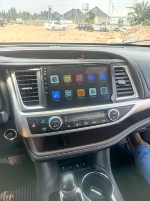 Android Screen for Highlander 2015-2017 Model With Reverse Camera