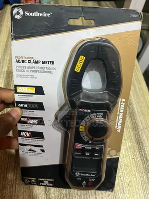 Southwire 21550t Ac/Dc Digital Clamp Meter