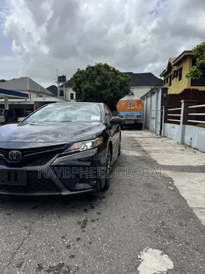 Toyota Camry SE (2.5L 4cyl 8A) 2019 Black