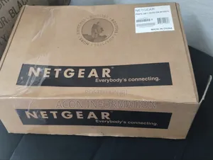 Netgear Jfs524 24 Port 10/100 MBPS Fast Ethernet Switch (Blue)